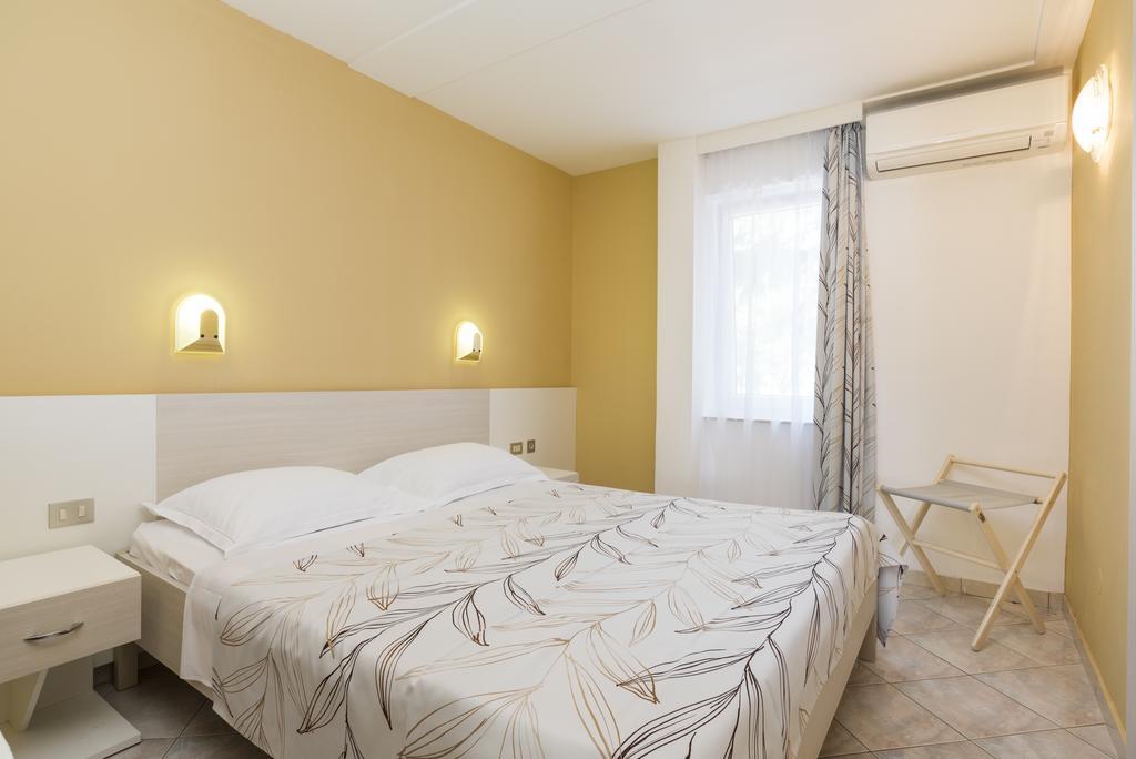 Apartments Amfora Plava Laguna Umag Eksteriør billede