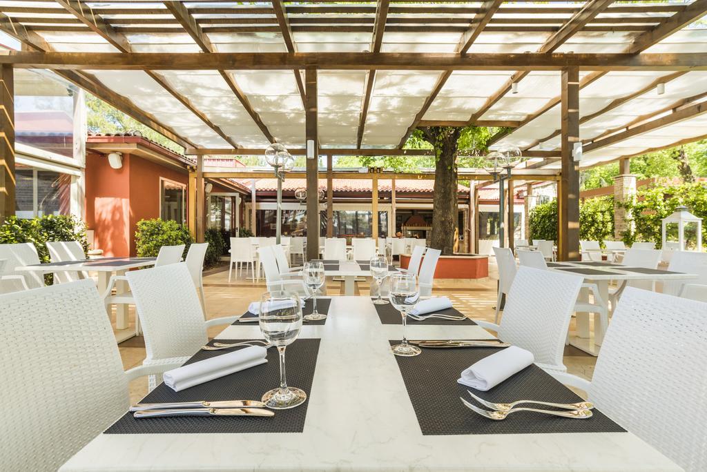 Apartments Amfora Plava Laguna Umag Eksteriør billede